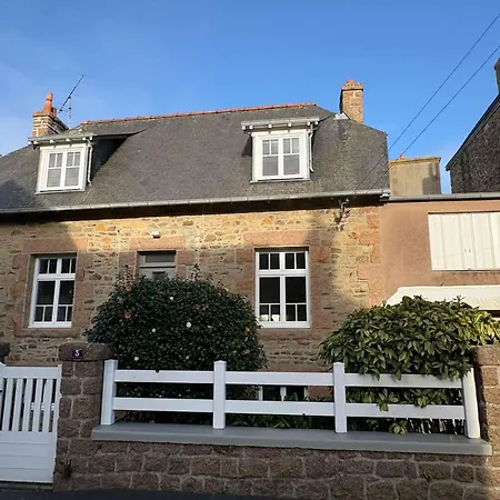 Holiday home Maison De Charme A Perros-guirec, Proche - Fr-1-542-69 *