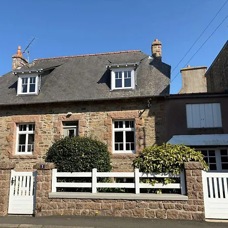 Maison De Charme A Perros-guirec, Proche - Fr-1-542-69 Перро-Гирк